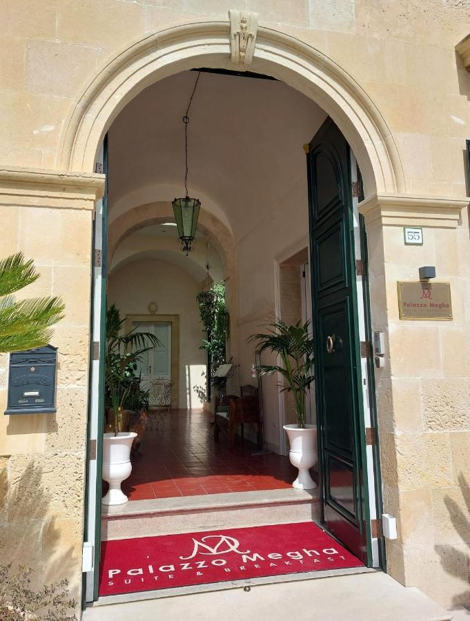 Palazzo Megha Suite & Breakfast Palmariggi Exterior photo